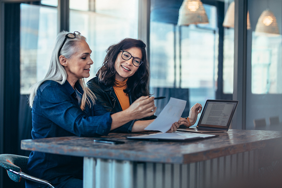 Espace de travail exempt de distractions qui permet de discuter de façon confidentielle