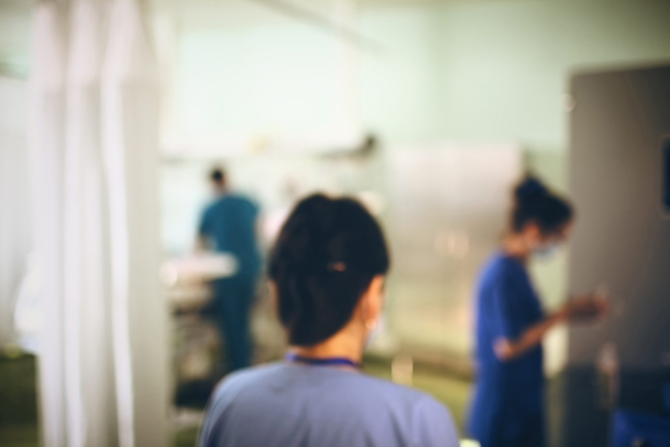 Des professionnels œuvrent auprès de patients hospitalisés